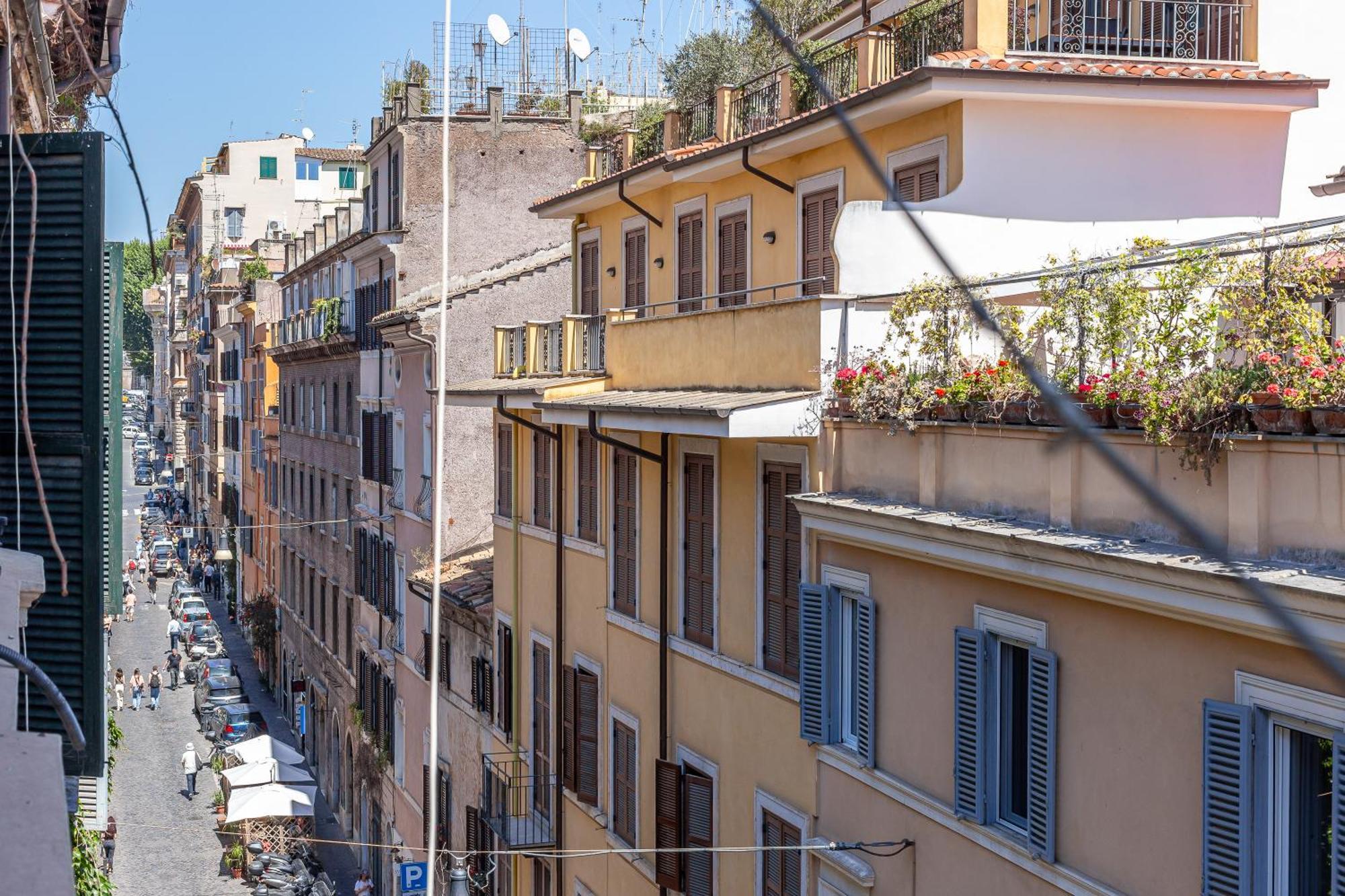 Iflat Monti Life With Elegance, Comfort And Beauty Roma